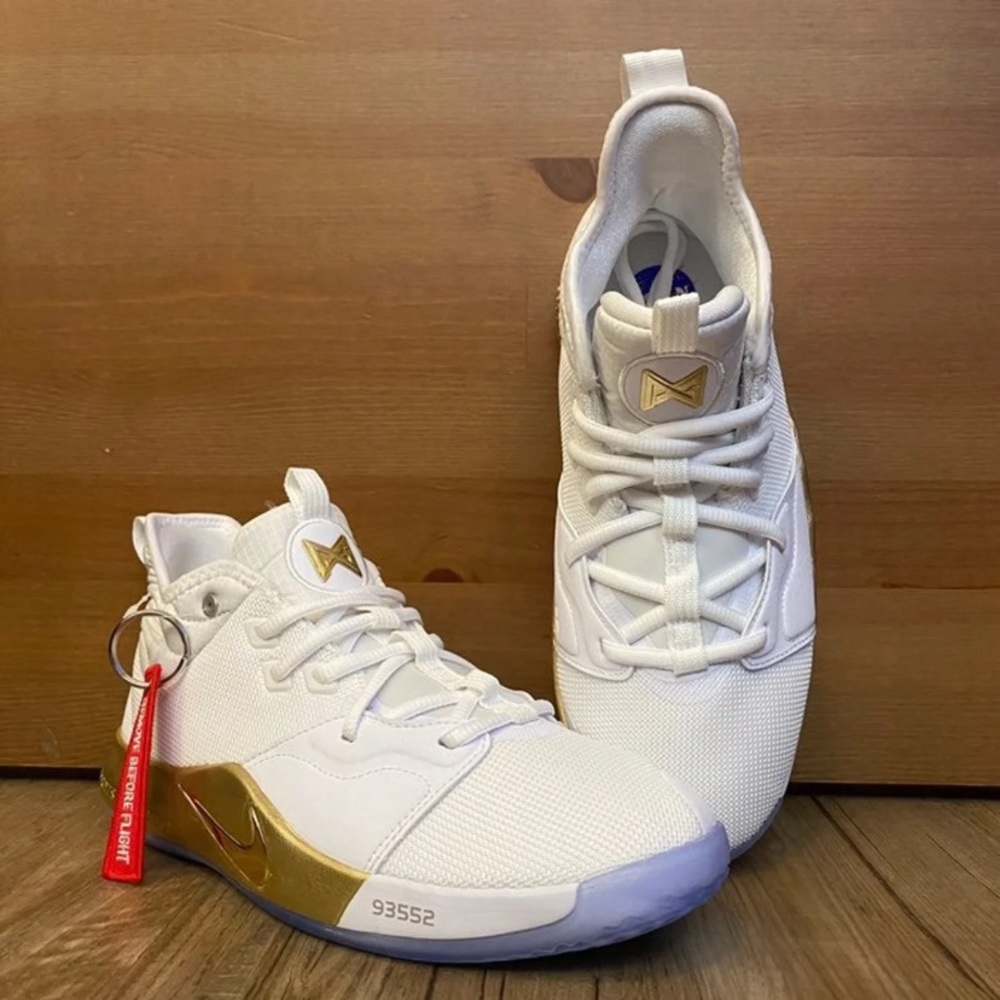 Nike PG 3 Apollo’s mission